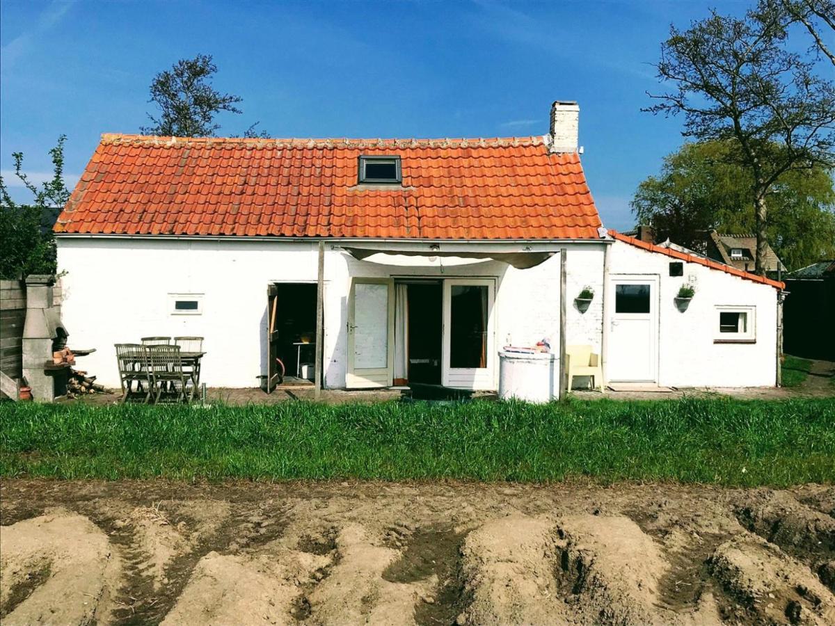 Farmhouse Near Beach Kloosterzande Экстерьер фото